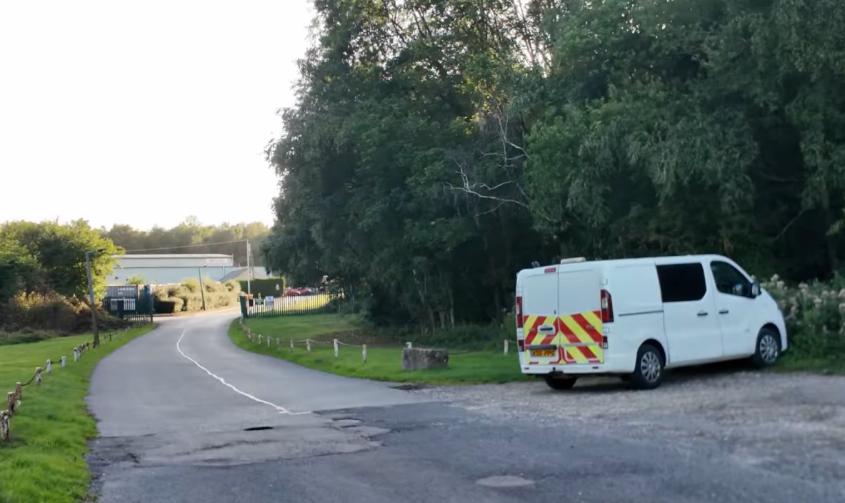 Transforming a £100 Vauxhall Vivaro into a Stealth Camper: A Test Run