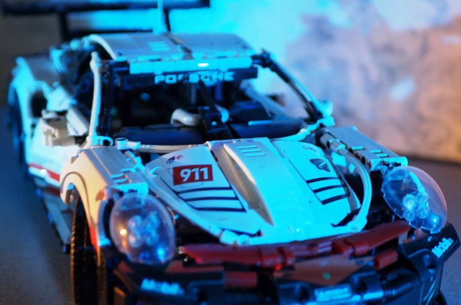Fake LEGO Porsche 911 RSR from AliExpress -Here’s the Truth